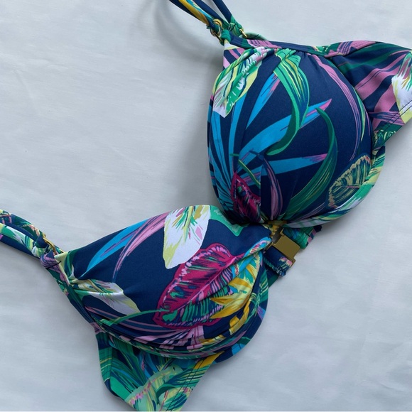 Bleu Rod Beattie Other - Bleu Rod Beattie Push-up Front Twist Tropical Bikini Swim Top Size 6 Navy